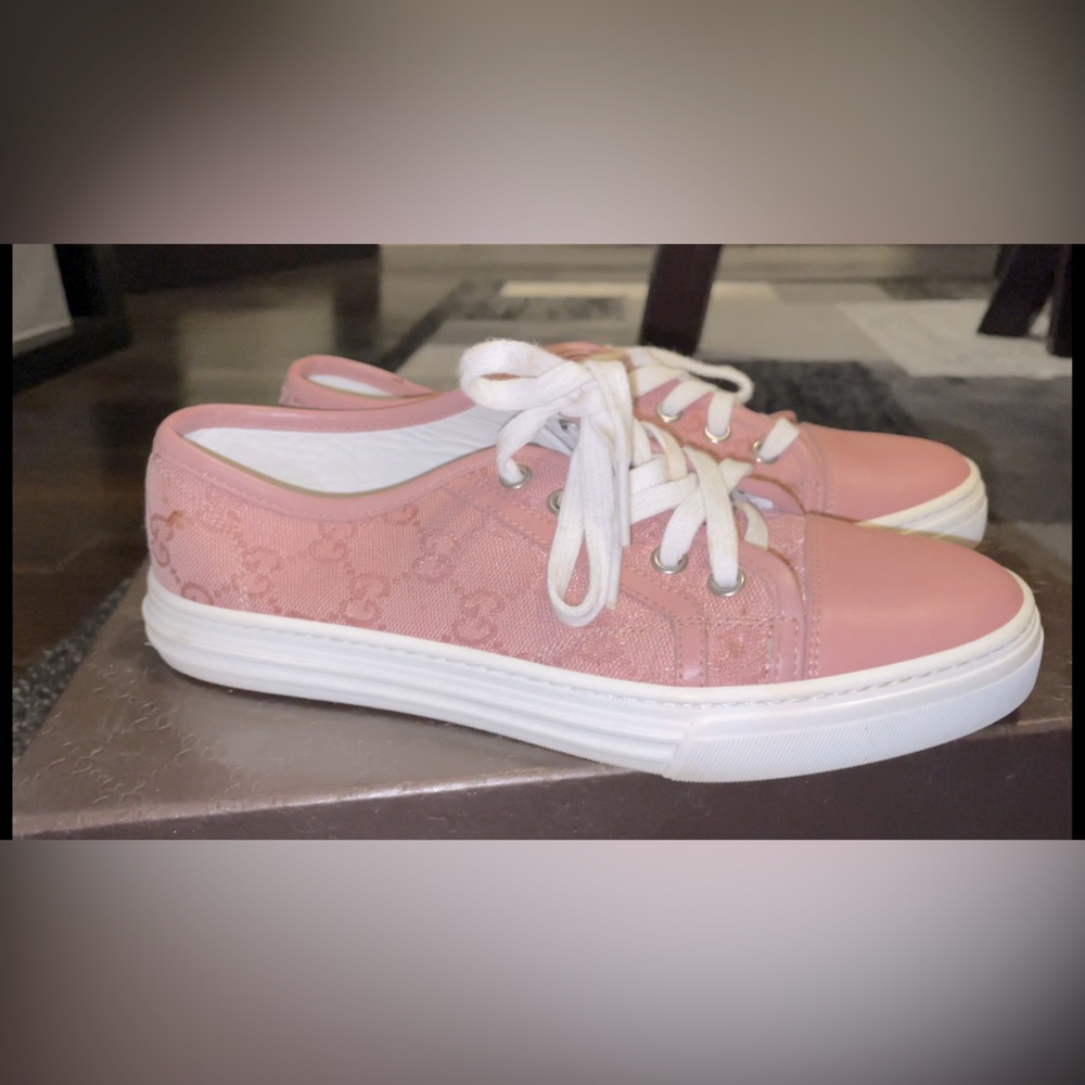 Pink original GG canvas sneakers.